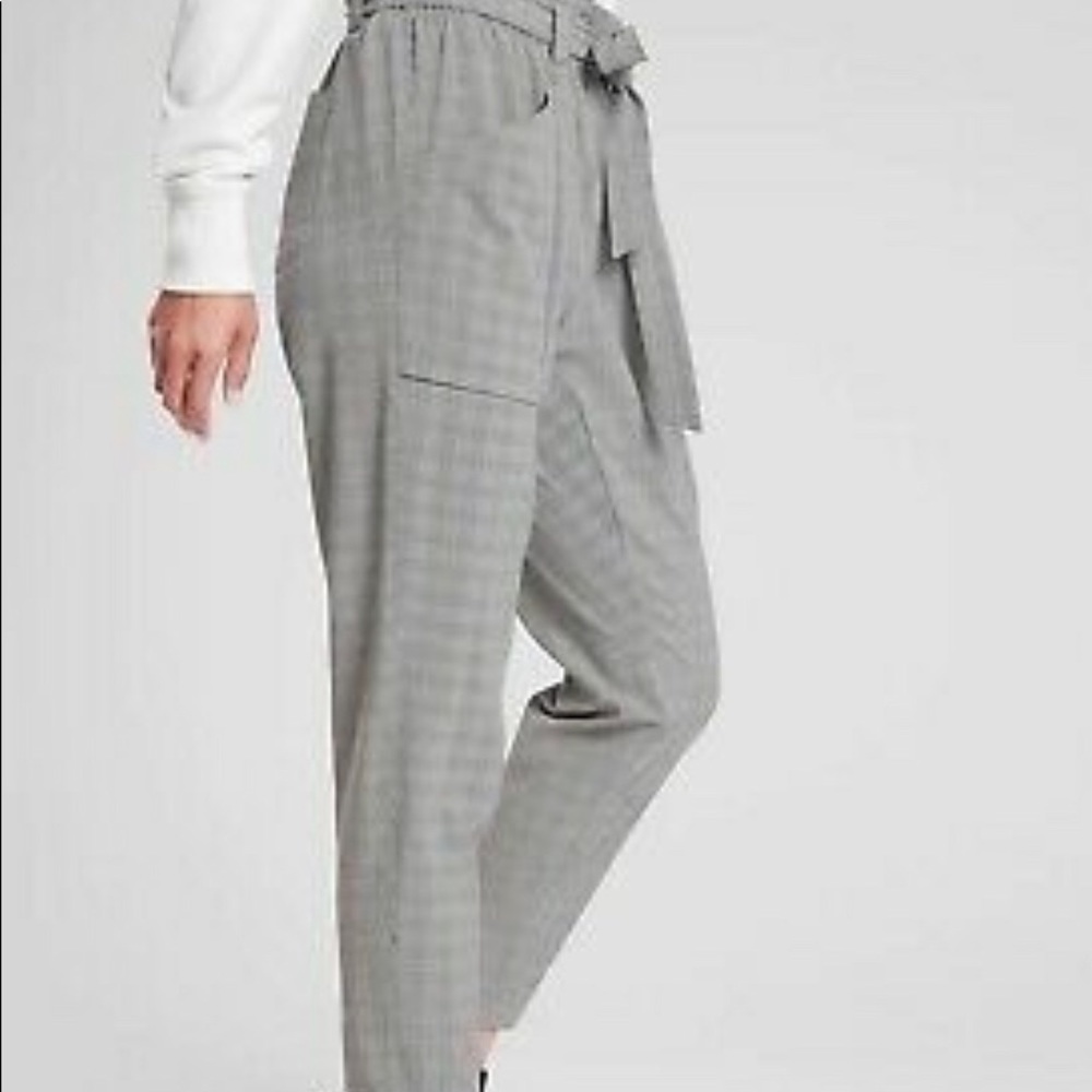 NET Athleta Plaid Skyline Pant